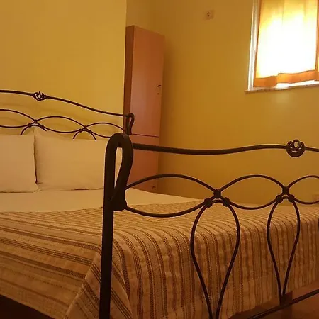 Agrume Hostel *